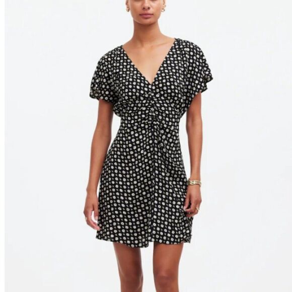 madewell ns232 Ruched V-Neck Mini Dress in Floral blk and wt nwt size 4 - Picture 7 of 13